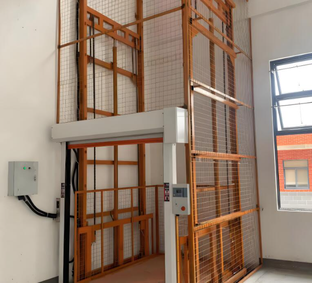 鞍山升降货梯是特种设备码